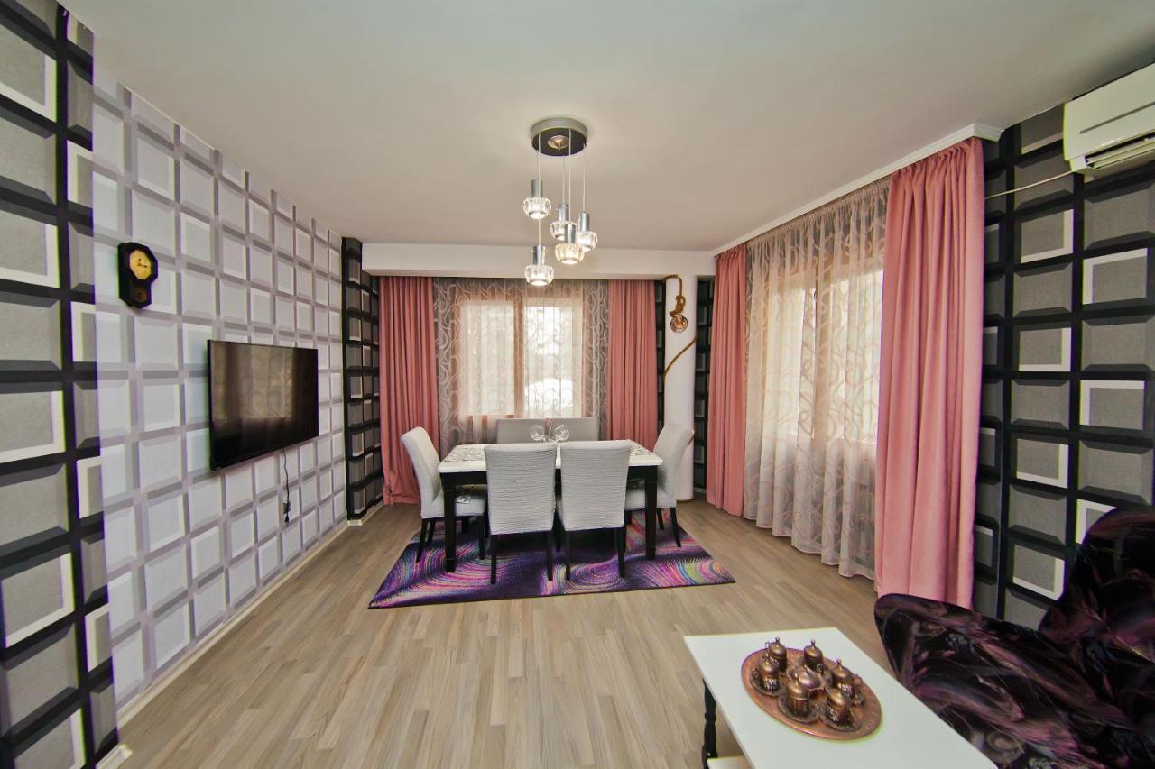Perla 2-Bdrm In The Heart Of The City Varna Eksteriør billede